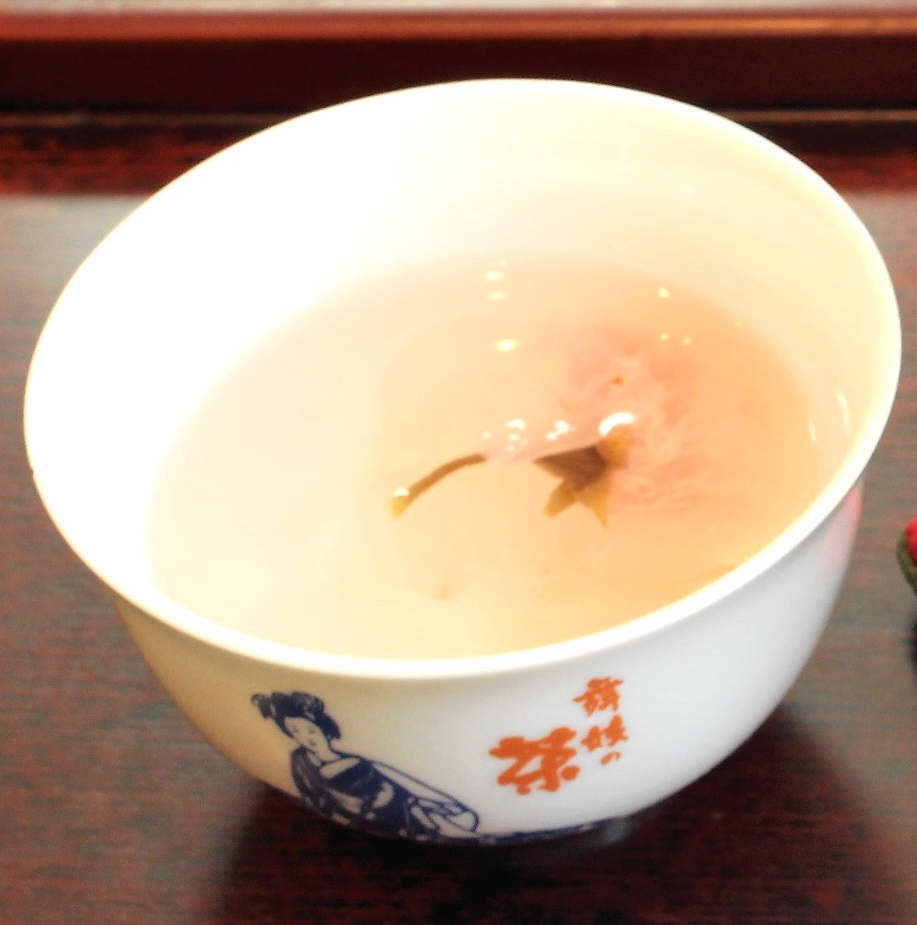 桜茶