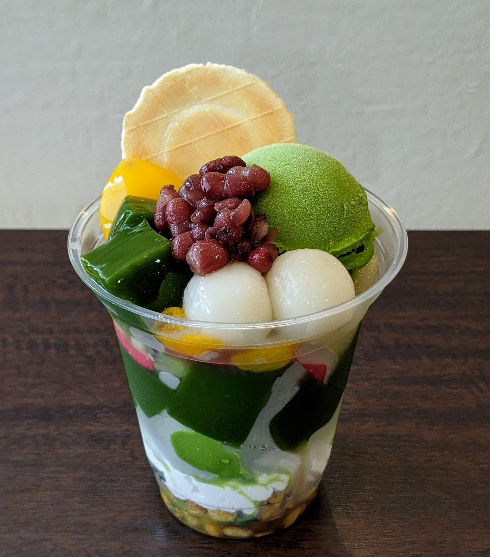 お茶屋さんのパフェ（抹茶・ほうじ茶）